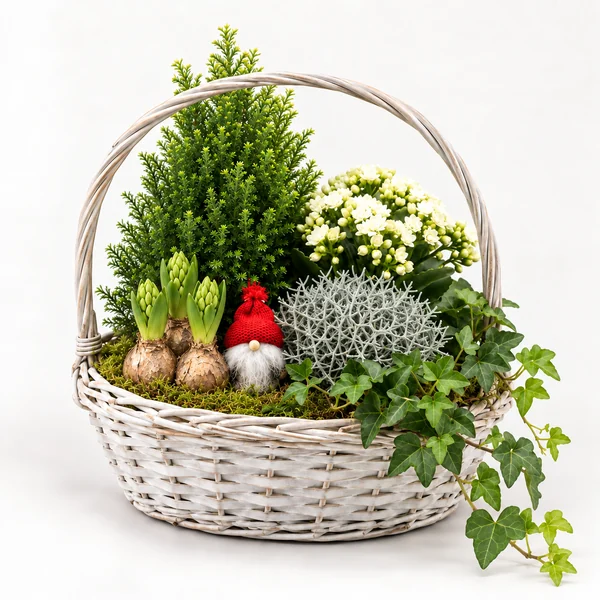 Stor vit julkorg med blommor och hyacinter